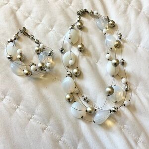 🤍Glam Julz Elegant Silver and White Beaded Necklace and Bracelet Set